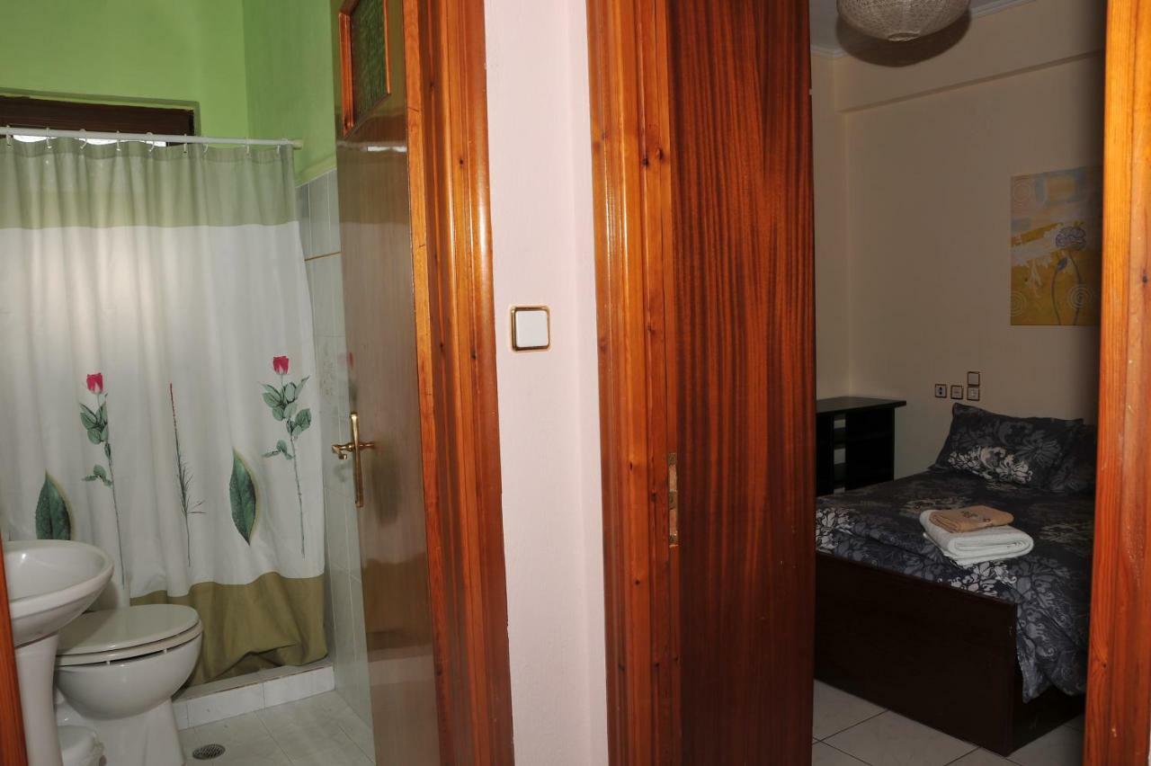 Eagle'S Family Apartment Kalampaka エクステリア 写真
